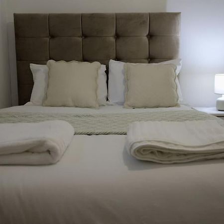 Ensuite With Kitchen Stunning Double-Bed Room In Zone 2 London Eksteriør bilde